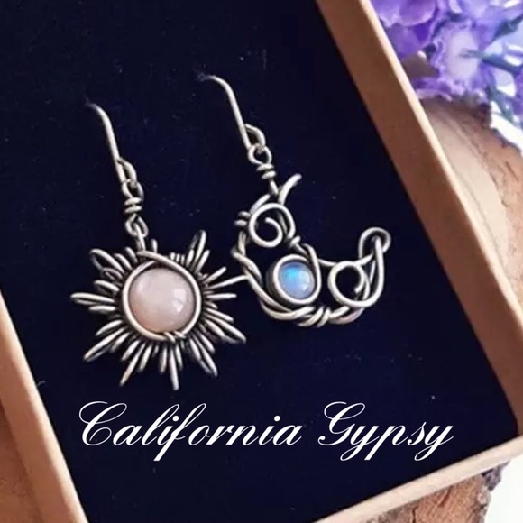Celestial Sun and Moon Earring’s - Picture 2 of 8